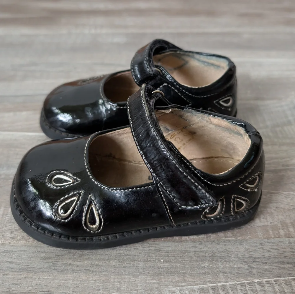 See Kai Run Shiny Black Dress Shoes Toddler Size 6 - Picture 4 of 7